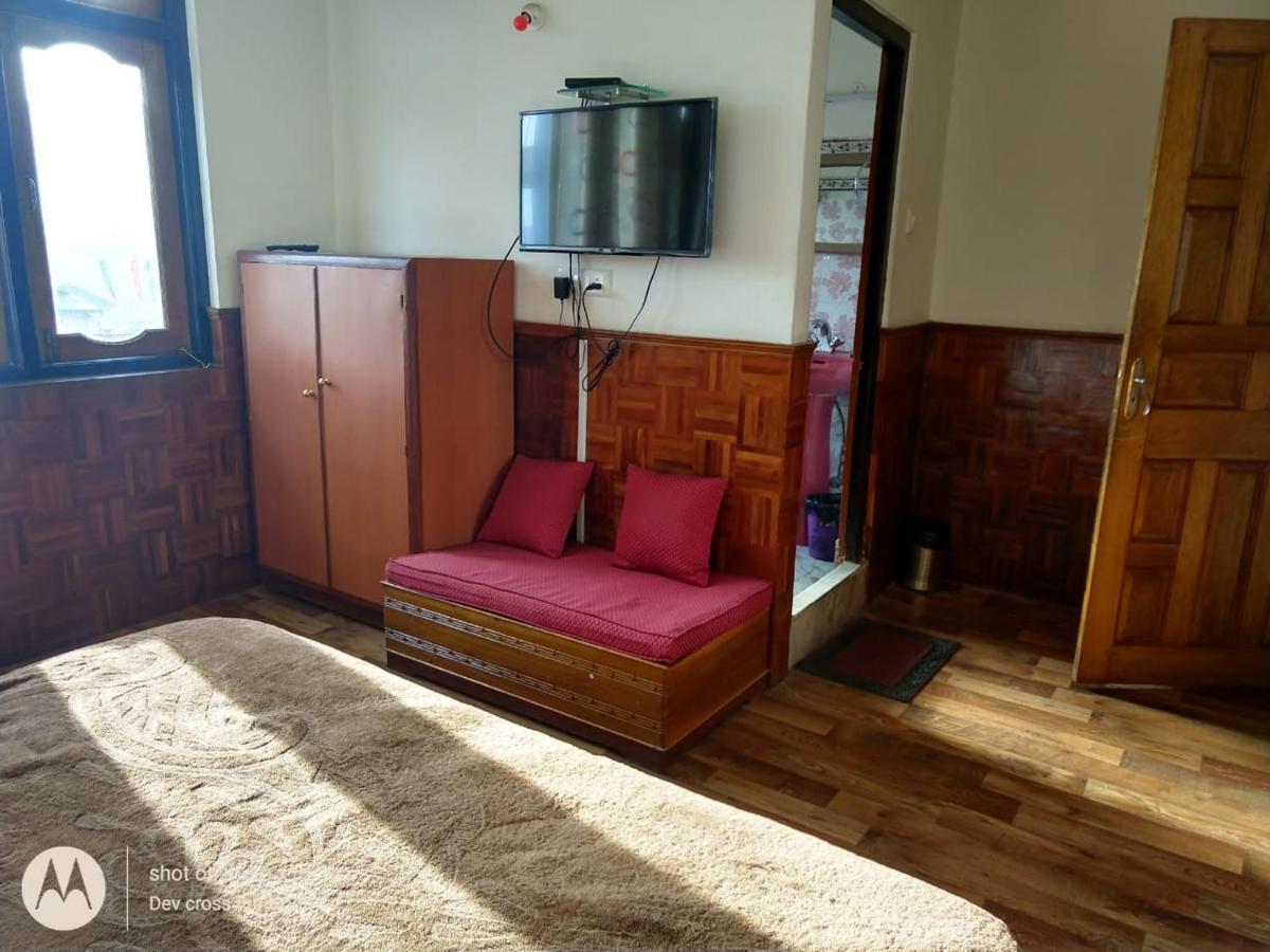 Bon Hotel Crystal Palace Гангток Екстериор снимка