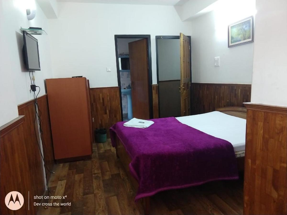 Bon Hotel Crystal Palace Гангток Екстериор снимка