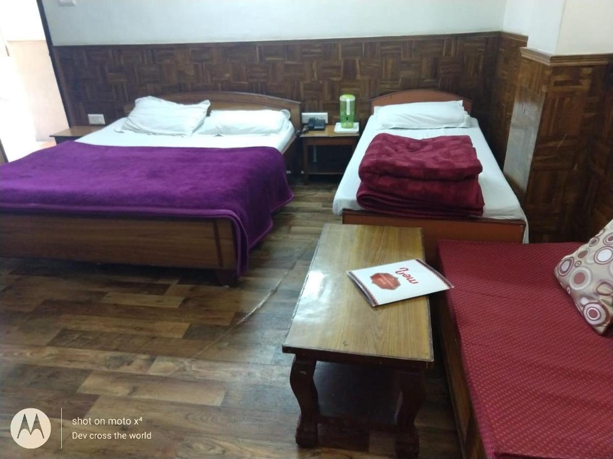 Bon Hotel Crystal Palace Гангток Екстериор снимка