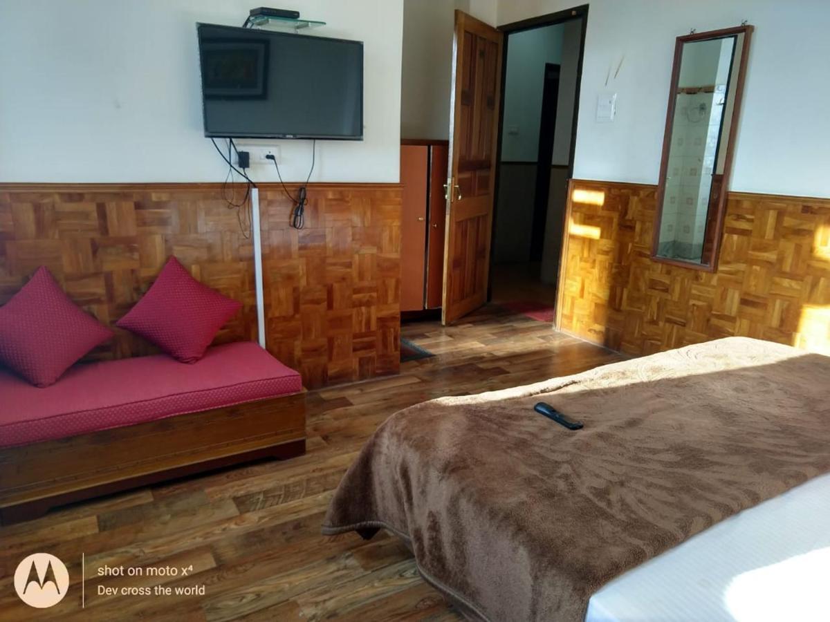 Bon Hotel Crystal Palace Гангток Екстериор снимка