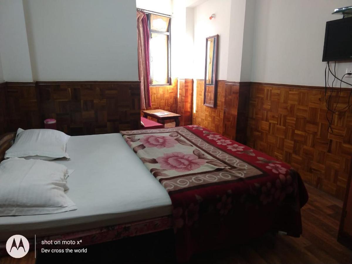 Bon Hotel Crystal Palace Гангток Екстериор снимка